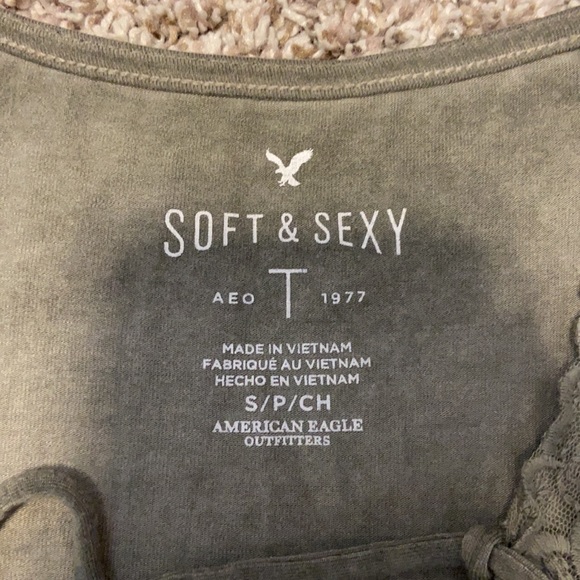 Long sleeve American Eagle shirt - Picture 2 of 2